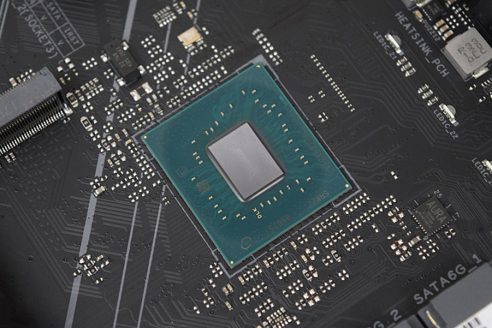 Изучаем блок-схему чипсета Intel W680 для рабочих станций с процессорами Alder Lake