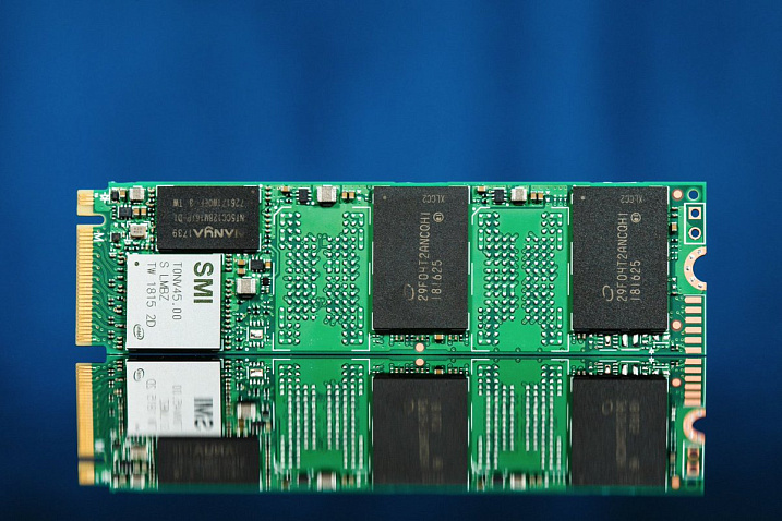 Intel празднует выпуск 10-миллионного твердотельного накопителя с памятью QLS