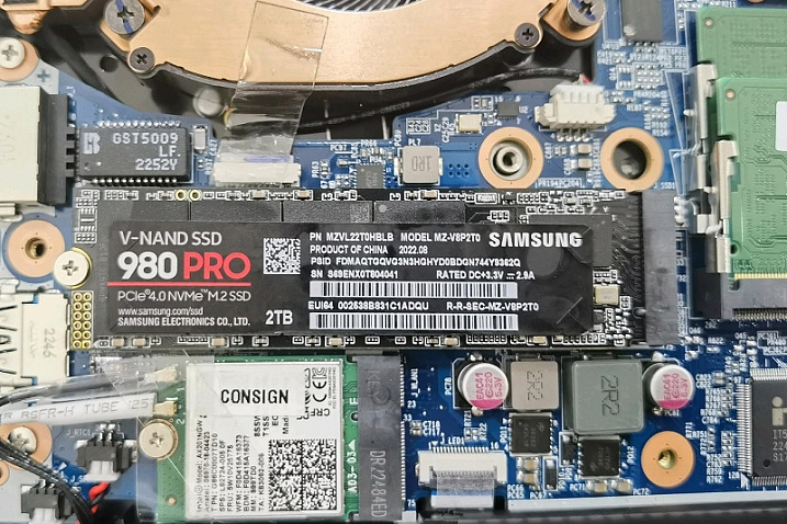 Мошенники начали торговать поддельным накопителем Samsung 980 Pro
