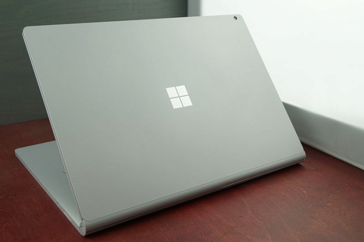 В сеть просочились возможные характеристики Surface Book 3