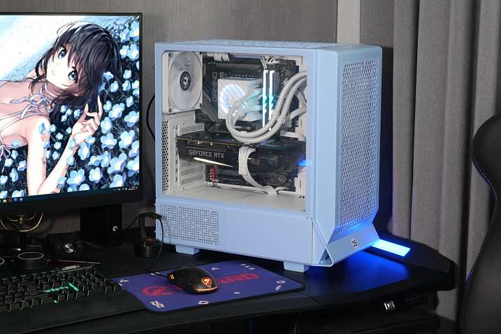 Обзор и тест корпуса Thermaltake Ceres 330 TG ARGB в юбилейной расцветке Hydrangea Blue
