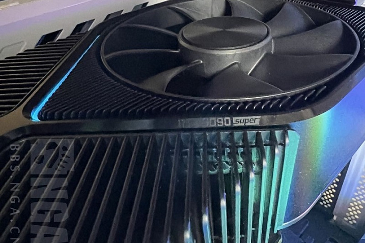 Фотографии невыпущенных NVIDIA GeForce RTX 3080 20GB и RTX 3090 SUPER