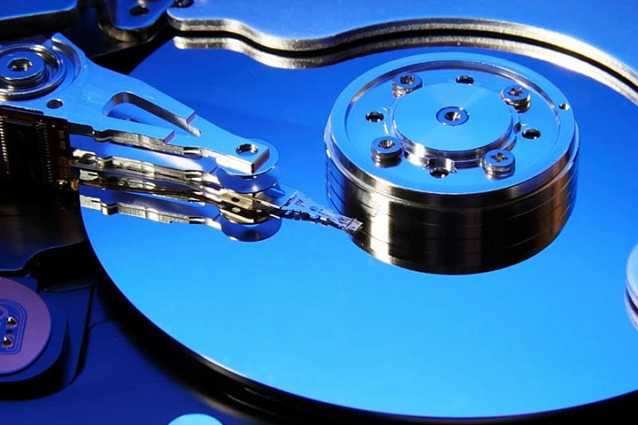 Seagate и Toshiba борются за покупку у TDK производства магнитных головок для жёстких дисков