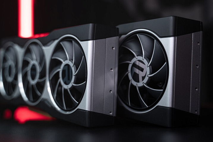 AMD сравнила Radeon RX 7000 и RX 6000: RX 7900 XT на 9% лучше RX 6950 XT, но на треть дороже