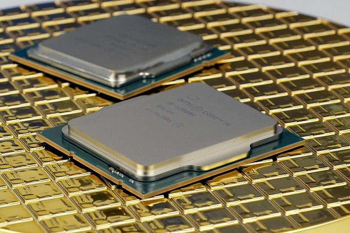 Тест Intel Core i9-12900K с DDR4 и DDR5
