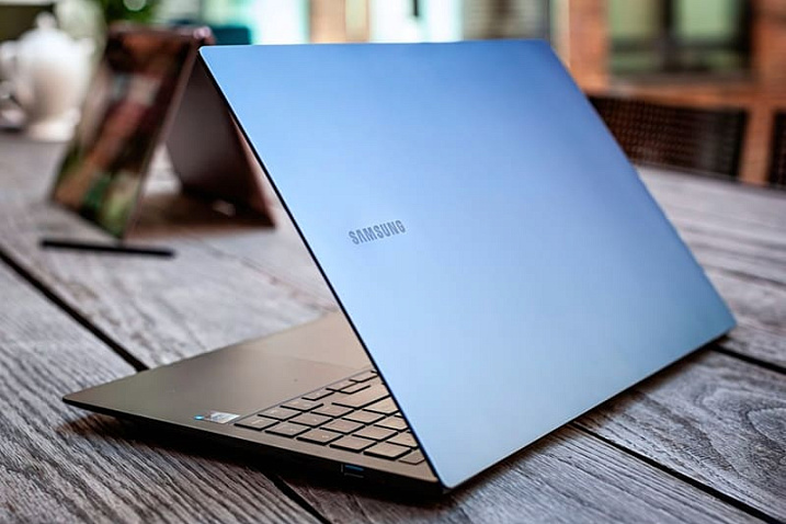 Samsung использует Intel Panther Lake для создания ноутбука Galaxy Book6 Pro