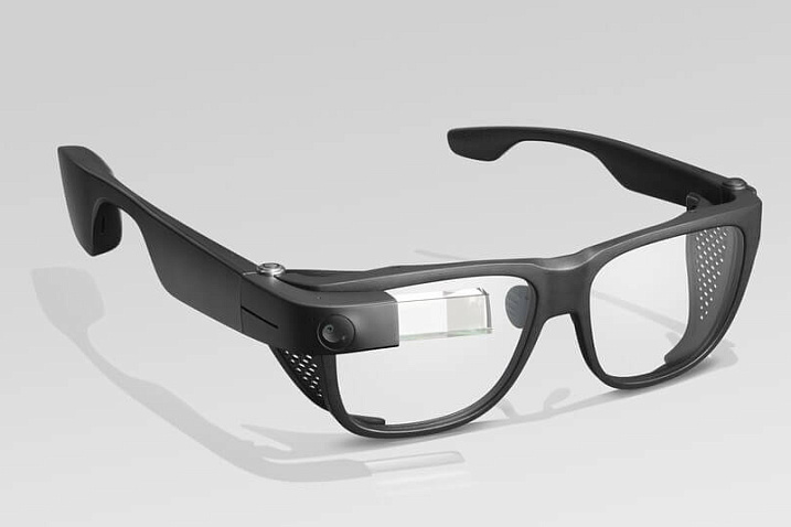 Google анонсировала новую версию очков Google Glass для предприятий