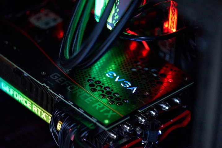 Утилита EVGA Precision X1 получила поддержку GeForce RTX 4090