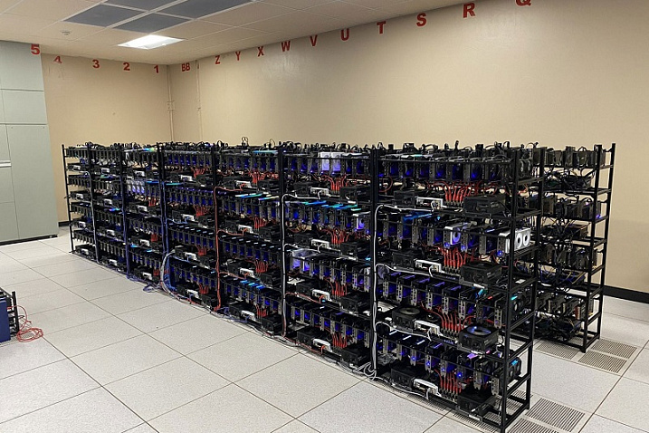 Майнер разгневал пользователей гигантской криптофермой из NVIDIA GeForce RTX 3070
