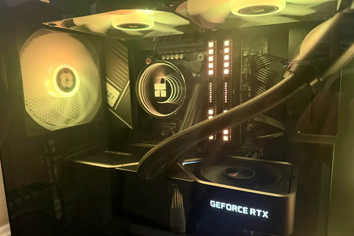 Ошибка продавца привела к продаже комплекта памяти CORSAIR DOMINATOR DDR5 по цене DDR4