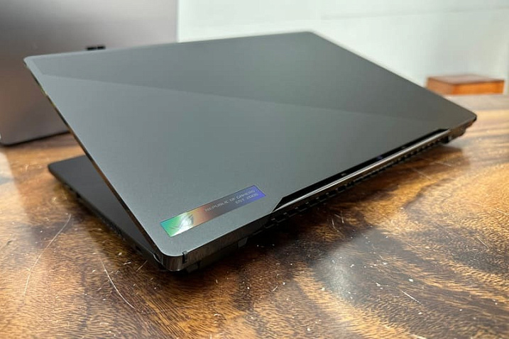 Шунтирующий мод повышает производительность RTX 4090M до уровня RTX 5090M