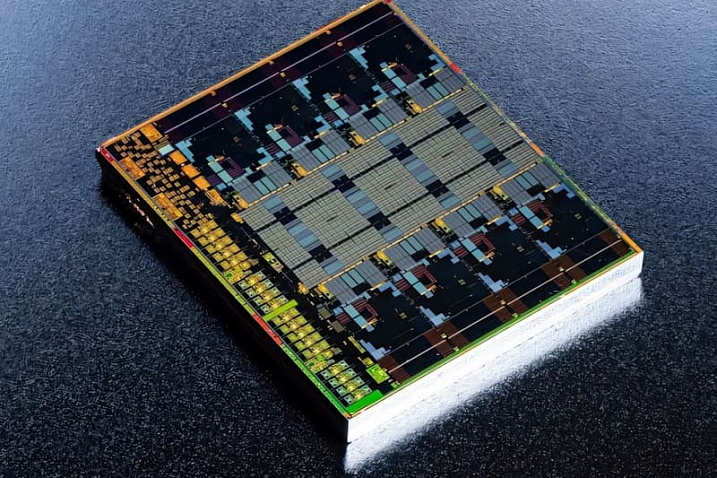 Процессор AMD Ryzen AI 7 HX 455 может сочетать 8 ядер и 16 графических блоков