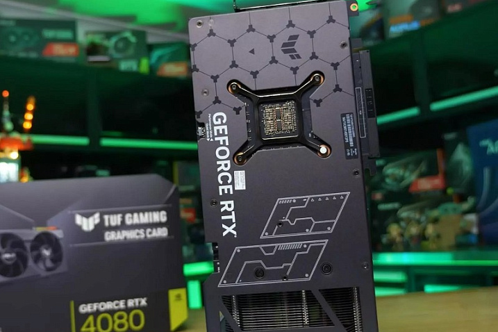 Перекупы продают NVIDIA GeForce RTX 4080 дороже RTX 4090