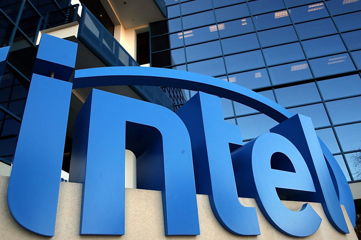 Intel начали поставку первых процессоров 7-го поколения, но в MacBook они появятся не раньше 2017