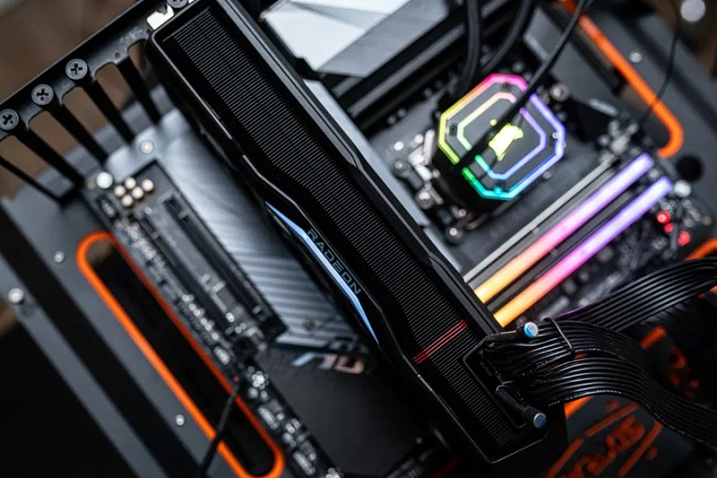 AMD запатентовала графический процессор с чиплетным дизайном