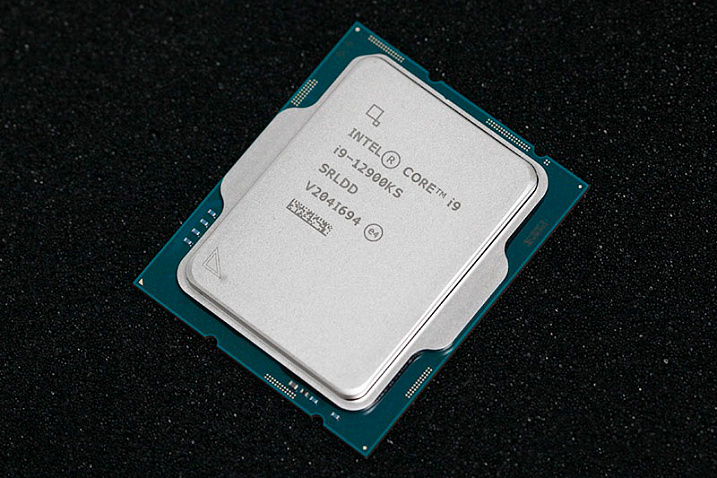 Слух: Intel снизит стоимость процессоров Alder Lake на 20%