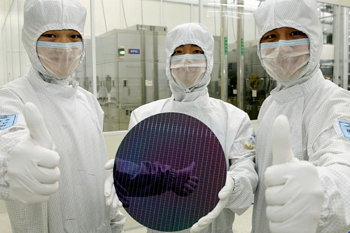 Стабильное производство по 2-нм техпроцессу и стеков HBM4 от Samsung ожидается в 2026 году