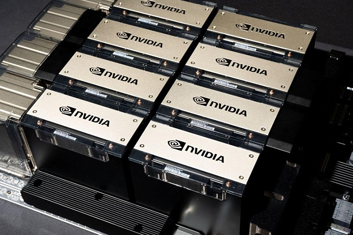 Dell подтвердила появление ускорителя NVIDIA B200 в 2025 году с потреблением 1000 Вт