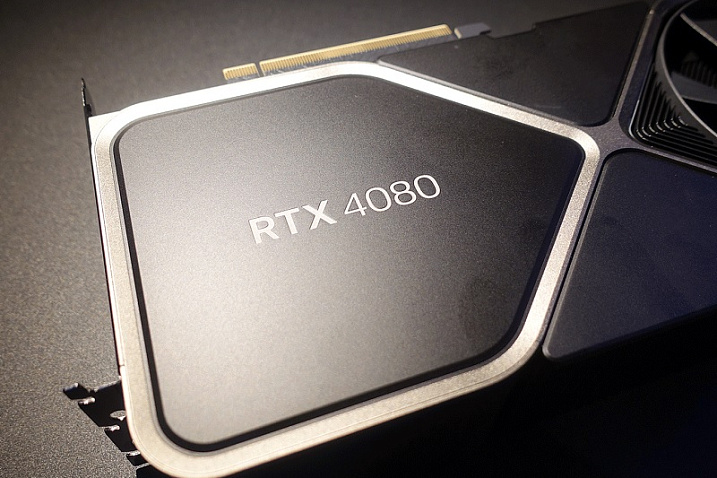 В Европе NVIDIA GeForce RTX 4090 и RTX 4080 Founders Edition подешевели на 5%