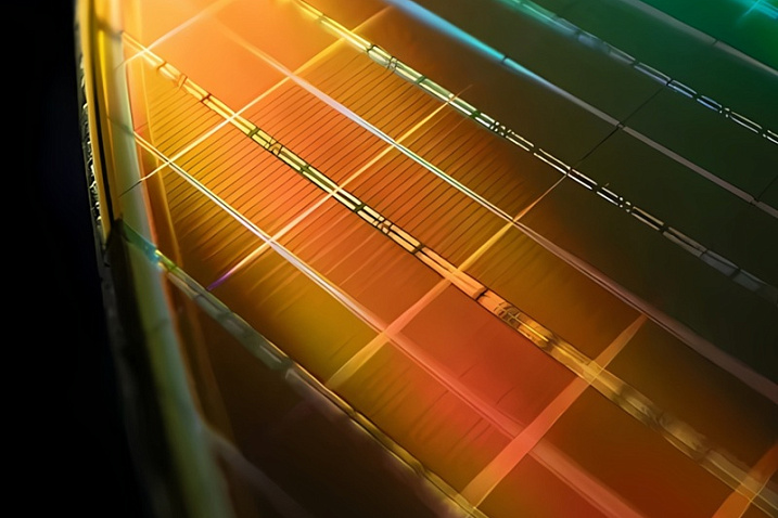 Micron представила память DDR5-9200 с техпроцессом 1γ и EUV-литографией