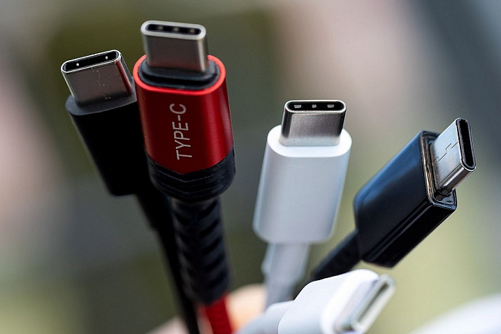 Европейский парламент одобрил идею использования USB Type-C во всех смартфонах