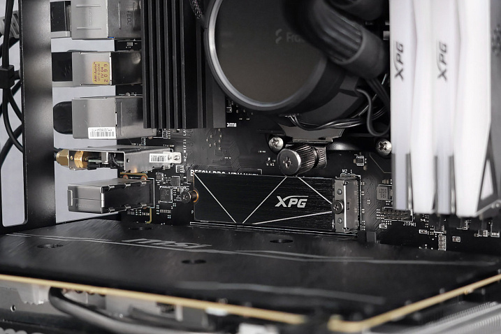 Обзор и тест накопителя XPG GAMMIX S70 BLADE 1 ТБ (AGAMMIXS70B-1T-CS)