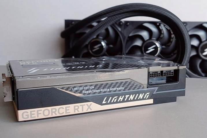 XOC BIOS от MSI RTX 5090 Lightning Z с лимитом питания 2500 Вт появился в Сети