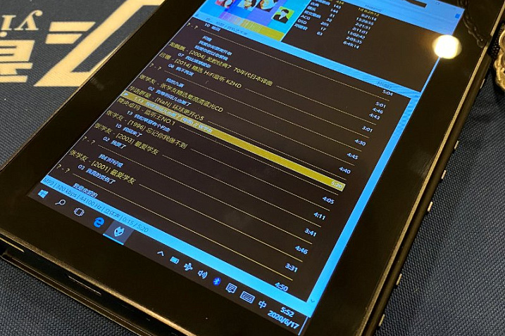 Представлен YinLvMei W1 — аудиоплеер с Windows 10