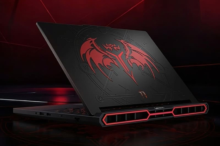 Уникальный ноутбук Legion Y9000P Ultimate Edition дополнен принтом Lilith из Diablo IV