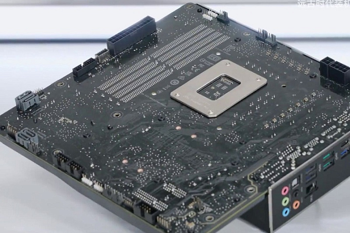 Проект ASUS DIY-APE Revolution позволяет скрыть кабели в системном блоке