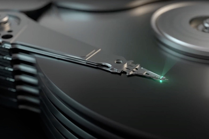 Seagate работает над жесткими дисками HAMR второго поколения емкостью 30 Тбайт