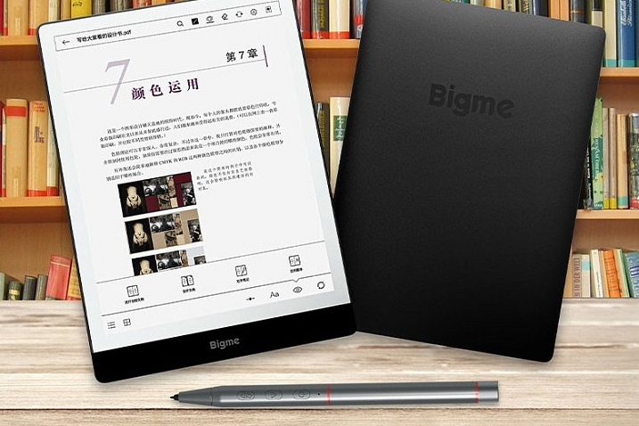Представлена первая читалка с 7,8-дюймовым цветным дисплеем E Ink