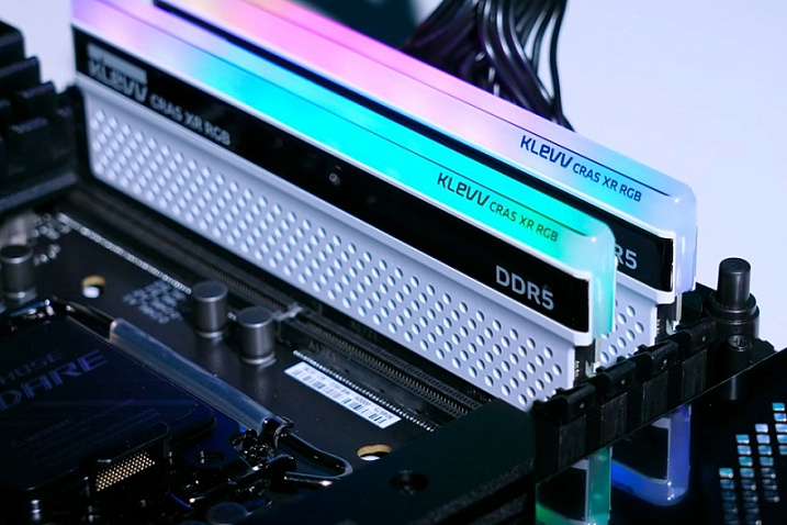 KLEVV представила простую и игровую оперативную память DDR5