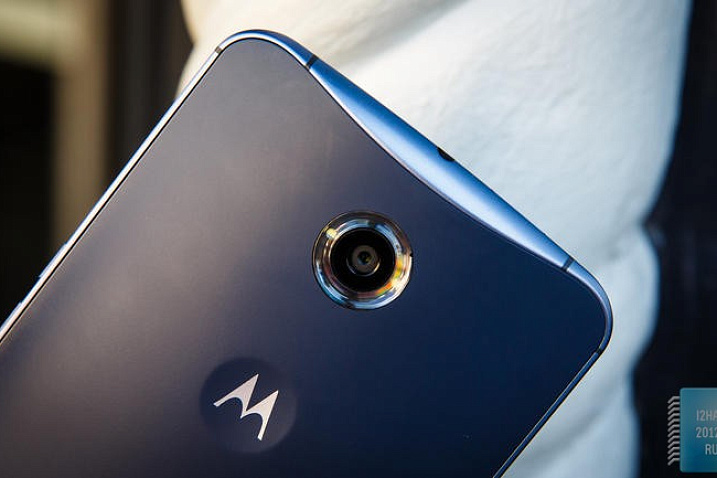 Nexus 6 не имеет сканера отпечатков из-за Apple