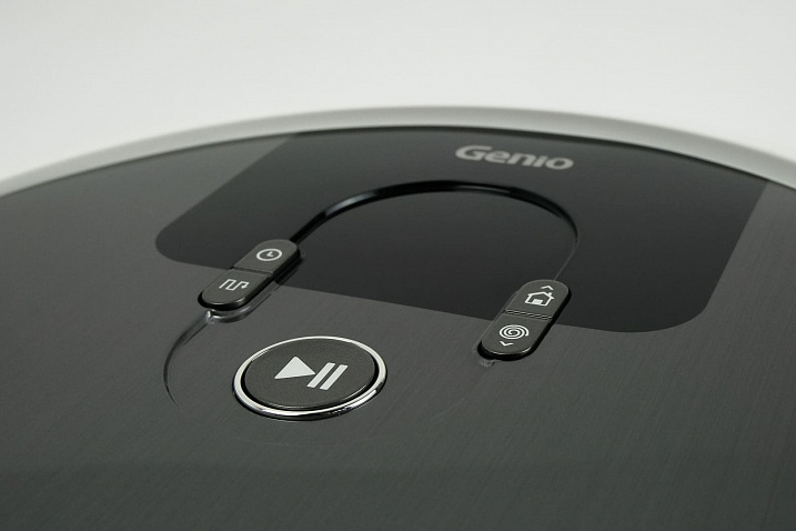 Обзор робота-пылесоса с функцией влажной уборки Genio Deluxe 500 Pro