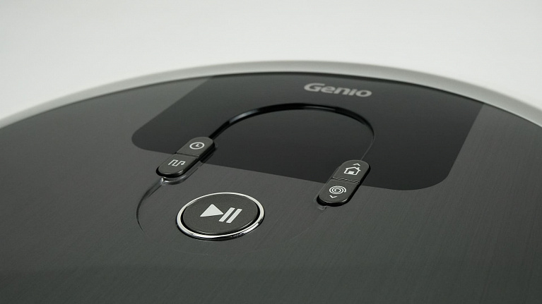 Обзор робота-пылесоса с функцией влажной уборки Genio Deluxe 500 Pro