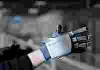 VR перчатки с тактильной обратной связью могут изменить виртуальную реальность
