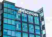 Micron потеряла $2.3 млрд из-за падения спроса на память DRAM и NAND