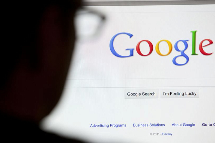 Теперь рекламу при поиске от Google будет сложнее заметить