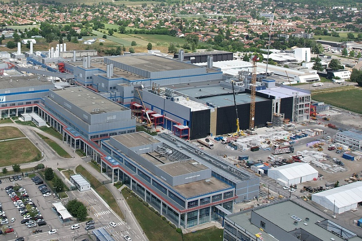 STMicroelectronics и GlobalFoundries объявили о строительстве новой фабрики во Франции