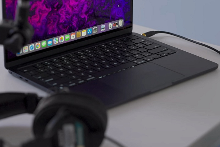 Производительность M2 в MacBook Air снижается до 25% при длительной нагрузке