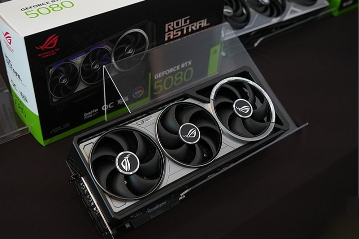 NVIDIA заявила об отсутствии проблемы с возгоранием 12V-2x6 у RTX 5000