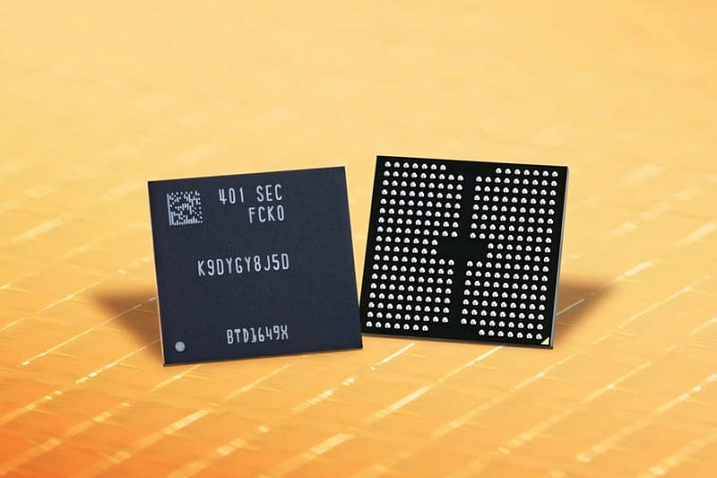 Samsung смогла создать первую 900-слойную флэш-память V-NAND