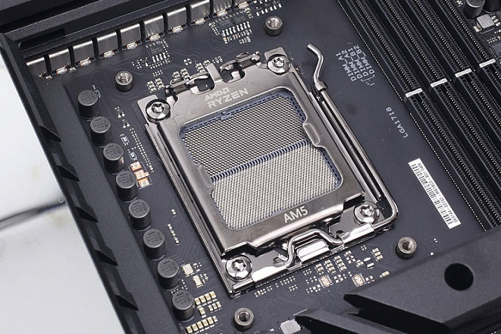 GIGABYTE и MSI дразнятся поддержкой недвоичной памяти DDR5 на платформе AMD AM5