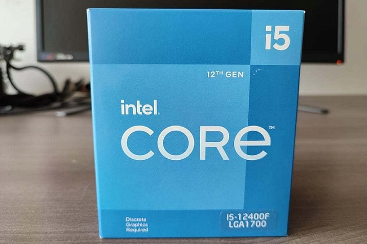 Изучаем боксовую версию Intel Core i5-12400F с новым кулером