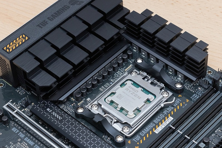 Репутация ASUS рухнула из-за проблем с гарантией и покупных обзоров