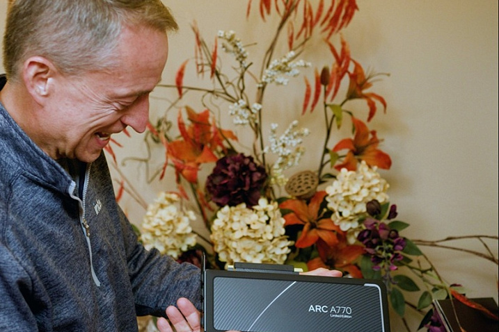 Intel Arc A770 и Arc A750 отмечают два года с момента выхода