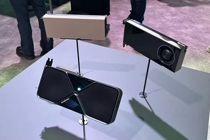 Изучаем фотографии с профессиональными видеокартами NVIDIA RTX PRO 6000