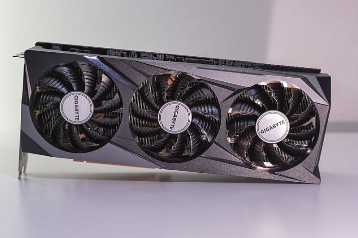 GIGABYTE Radeon RX 6950 XT получила предварительную стоимость $2400