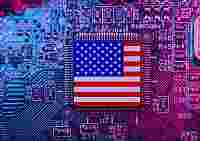 США вводят 100% пошлину на полупроводники из других стран